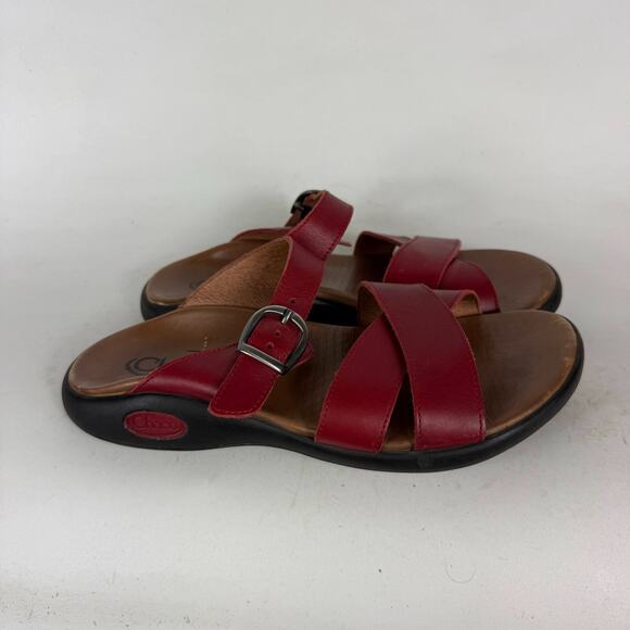 Chaco Slide Sandals Womens 8 Red Leather Slip-On Cross Straps Buckle Open Toe - Picture 2 of 10